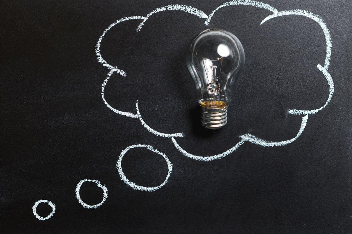 Ciekawe pomysły ​na randki dla par książkowych