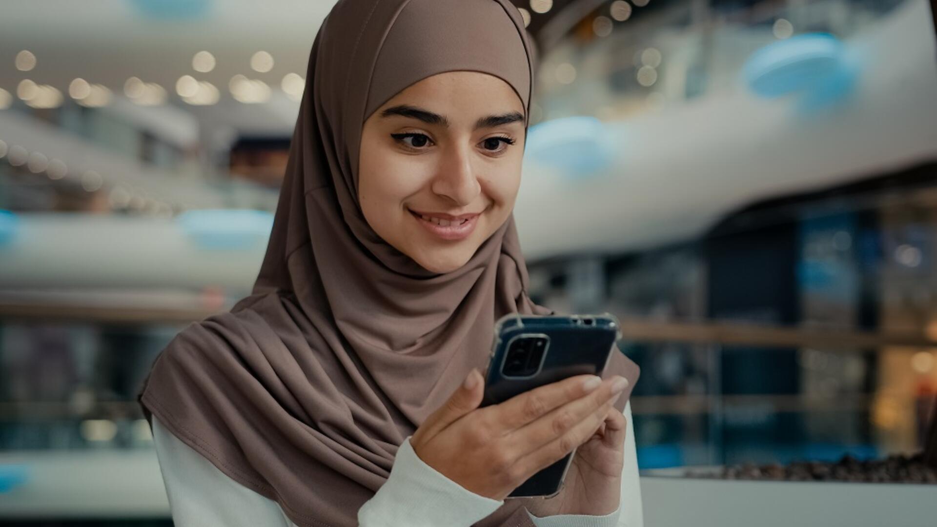 Wskazówki, jak uniknąć‍ złych doświadczeń w randkowaniu online